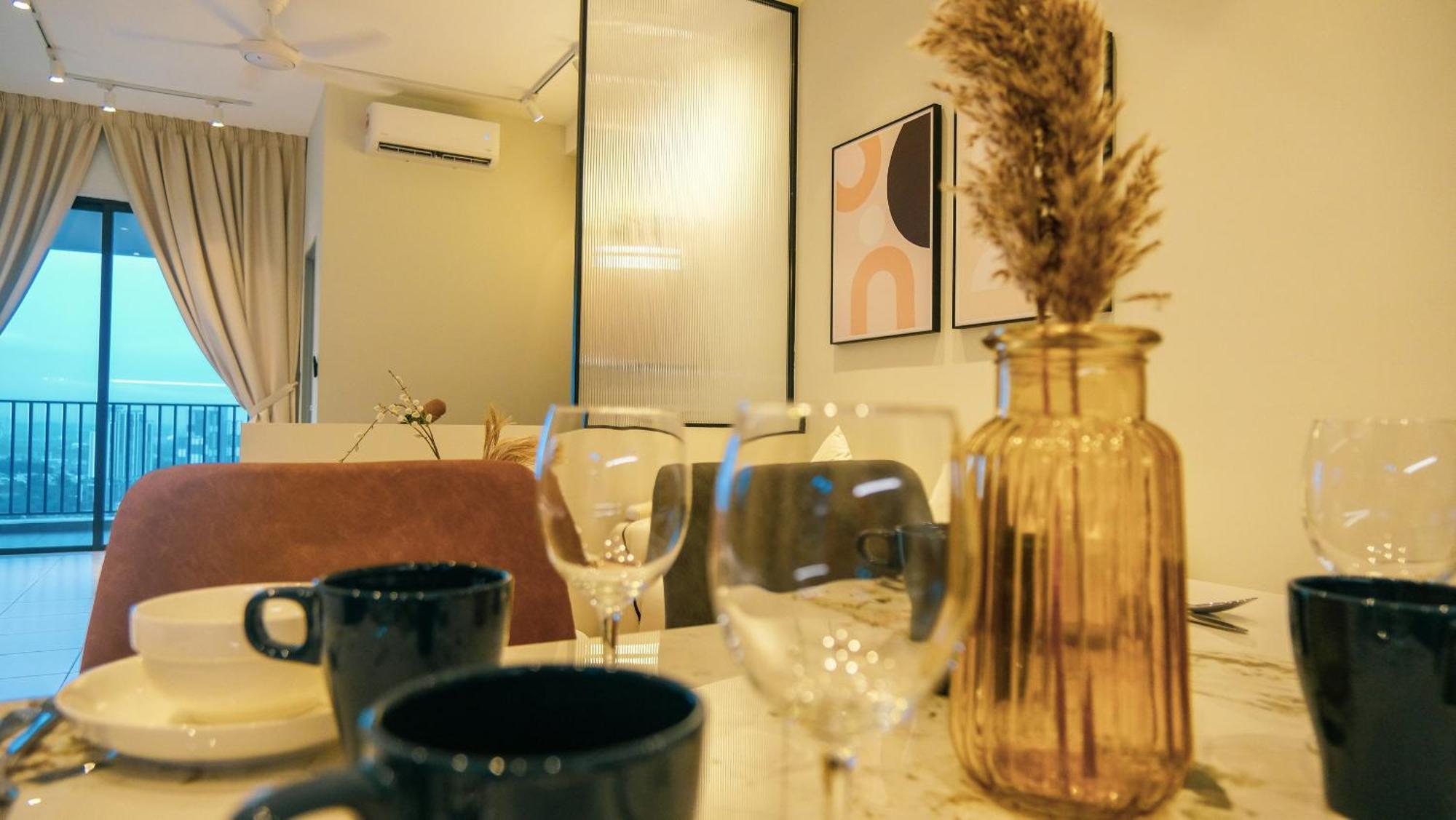 Netizen Cozy Suite By Guestonic เชอราส ภายนอก รูปภาพ